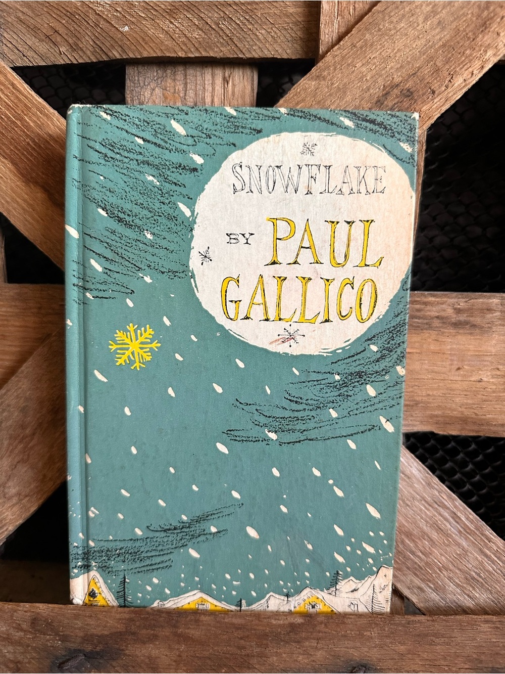 Snowflake by Paul Gallico 1953
